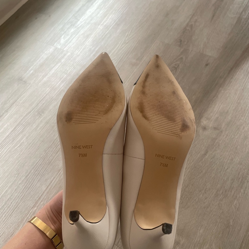 Nine West Two-Tone Pointed Toe Pumps in Cream and Black - Picture 6 of 6